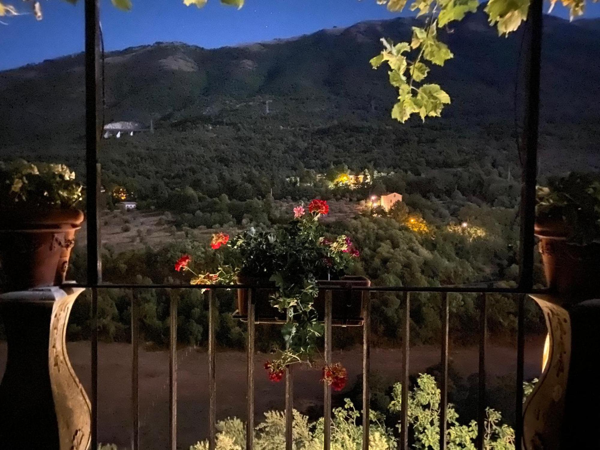 Il Giardinetto Di Pettorano Bed & Breakfast Pettorano sul Gizio ภายนอก รูปภาพ